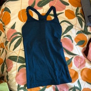 Lululemon ebb to street tank